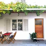 Ok Apartment-Cosy And Peaceful Spot With Private Parking