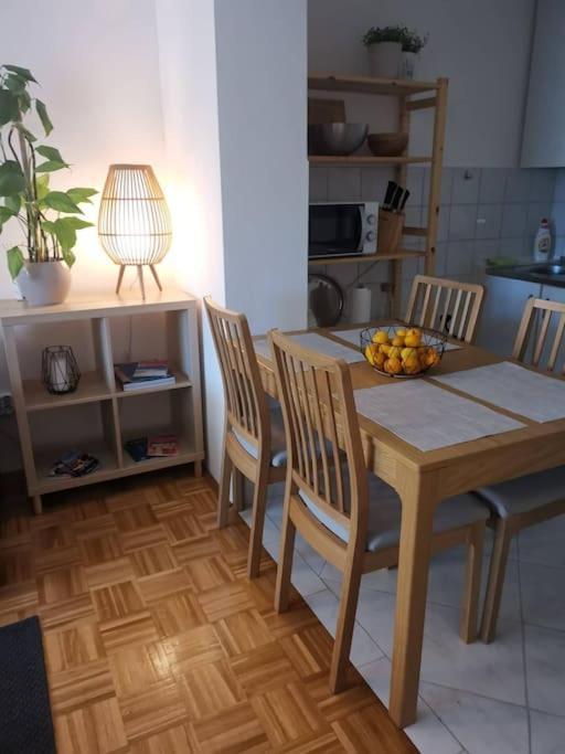 Ok Apartment-cosy And Peaceful Spot With Private Parking Appartamento *